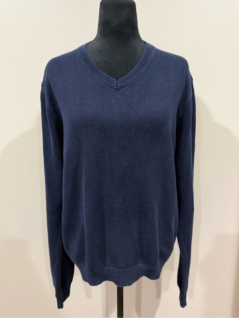 Brandy Melville Navy Blue V-Neck Knit Pullover Sweater OS